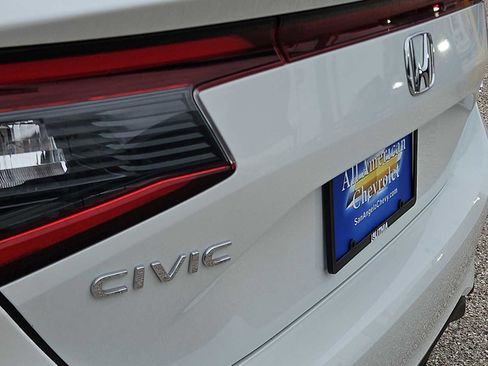 Used 2024 Honda Civic Sport image 11