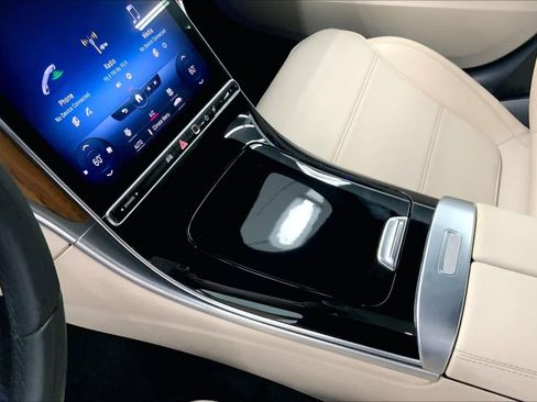 Certified 2022 Mercedes-Benz C 300 Sedan image 26