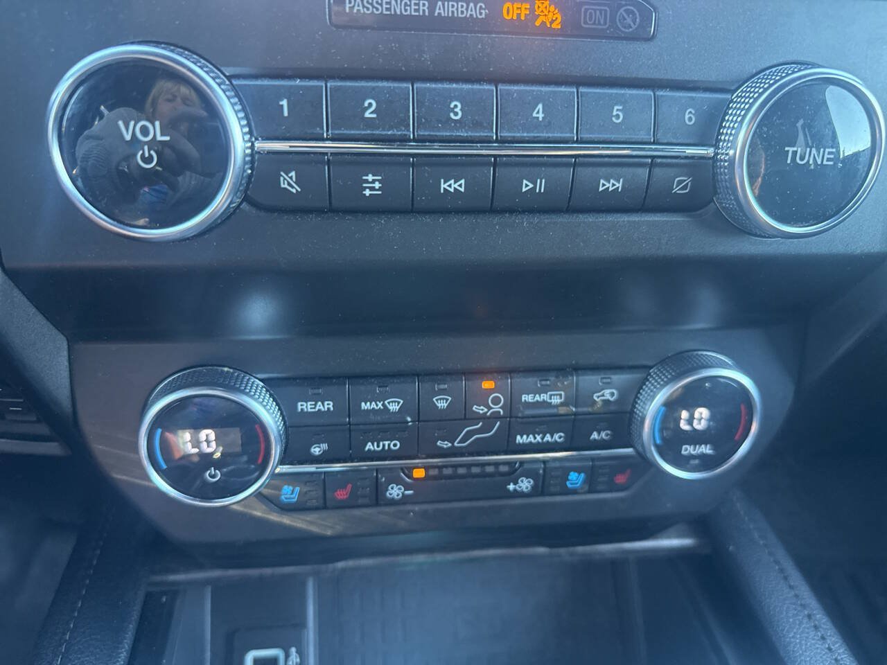 Used 2019 Ford Expedition Max Limited w/ Special Edition Package AWD/4WD image 56