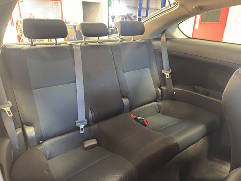 Used 2006 Scion tC FWD image 25