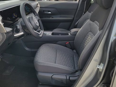 New 2026 Nissan Kicks SV w/ SV Premium Package image 6