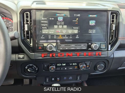 Used 2026 Nissan Frontier PRO-4X w/ Tow Package AWD/4WD image 24