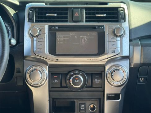 Used 2018 Toyota 4Runner SR5 Premium image 22