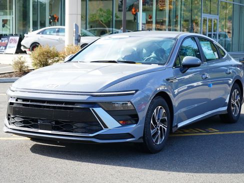 New 2026 Hyundai Sonata Blue image 1