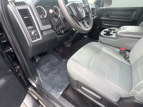 Used 2015 RAM 1500 Express AWD/4WD image 28
