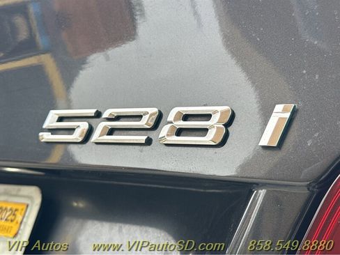 Used 2014 BMW 528i Sedan image 36