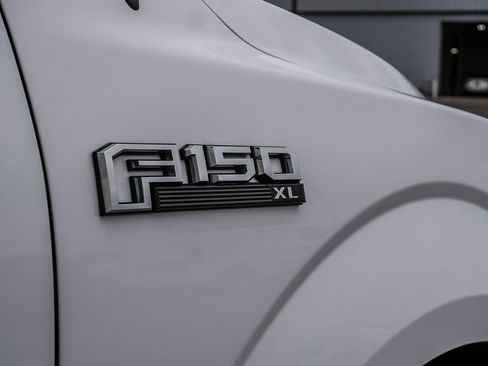 Used 2018 Ford F150 XL w/ Equipment Group 101A Mid AWD/4WD image 10