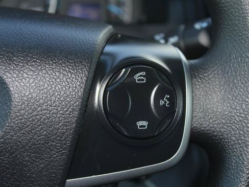 Used 2014 Toyota Camry LE FWD image 22