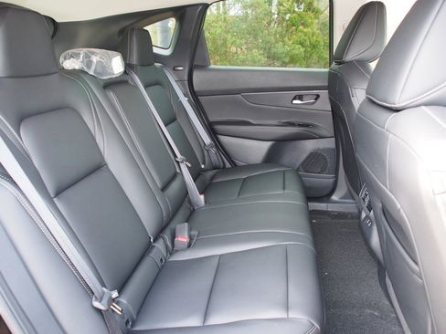 Used 2025 Nissan Murano SV image 13