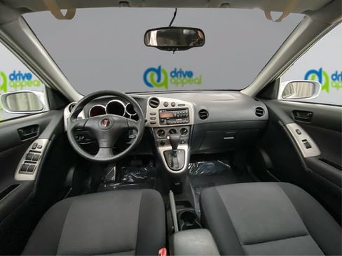 Used 2007 Pontiac Vibe w/ Security Package FWD image 30