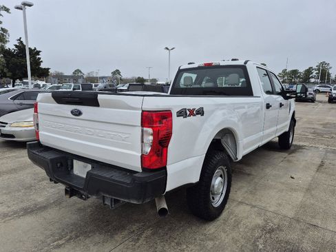 Used 2020 Ford F250 XL w/ Power Equipment Group image 3
