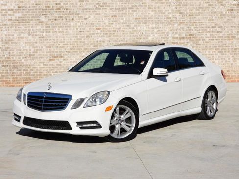 Used 2013 Mercedes-Benz E 350 Luxury image 3