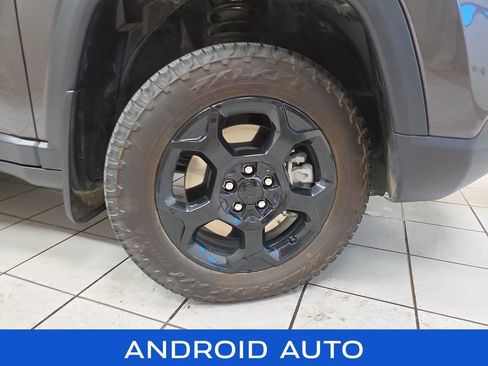 Used 2023 Jeep Compass Trailhawk w/ Trailhawk Elite Group AWD/4WD image 8