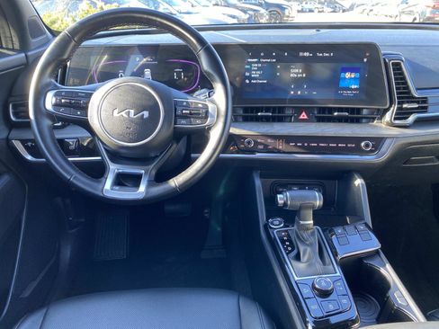 Used 2025 Kia Sportage X-Line image 10