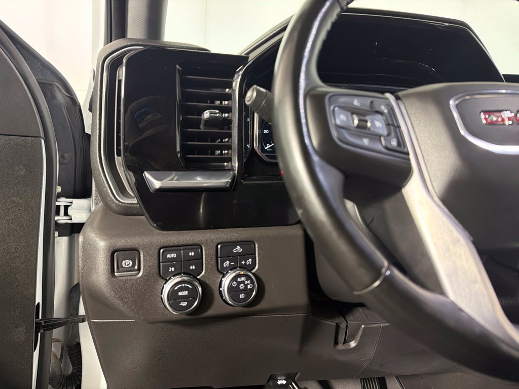 Used 2023 GMC Sierra 1500 Elevation AWD/4WD image 14