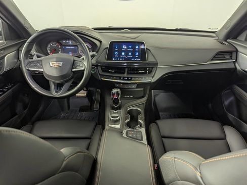 Used 2022 Cadillac CT4 V image 18