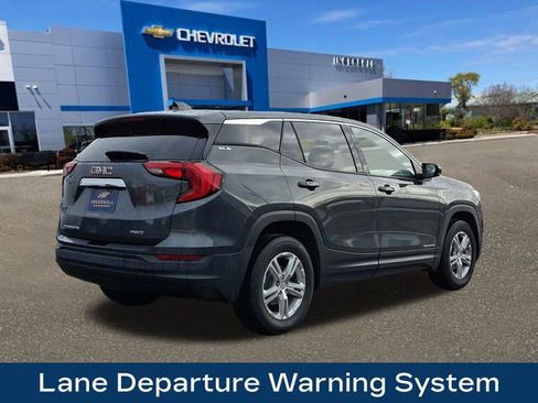 Used 2020 GMC Terrain SLE image 8