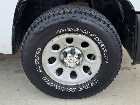 Used 2013 Chevrolet Silverado 1500 W/T image 19