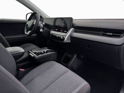 New 2026 Hyundai Ioniq 5 SE image 15