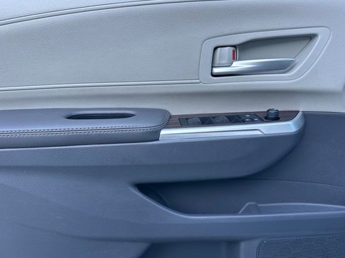 Certified 2023 Toyota Sienna XLE image 13