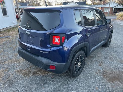Used 2019 Jeep Renegade Sport image 7