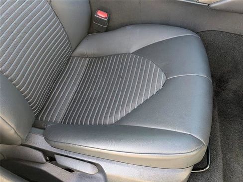 Used 2023 Toyota Camry SE image 22