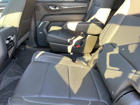 Used 2024 GMC Yukon Denali w/ Max Trailering Package image 19
