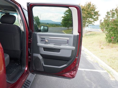 Used 2019 RAM 1500 Warlock w/ Electronics Group AWD/4WD image 21