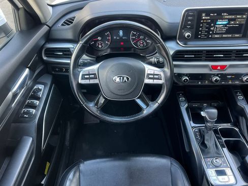 Used 2021 Kia Telluride S image 16