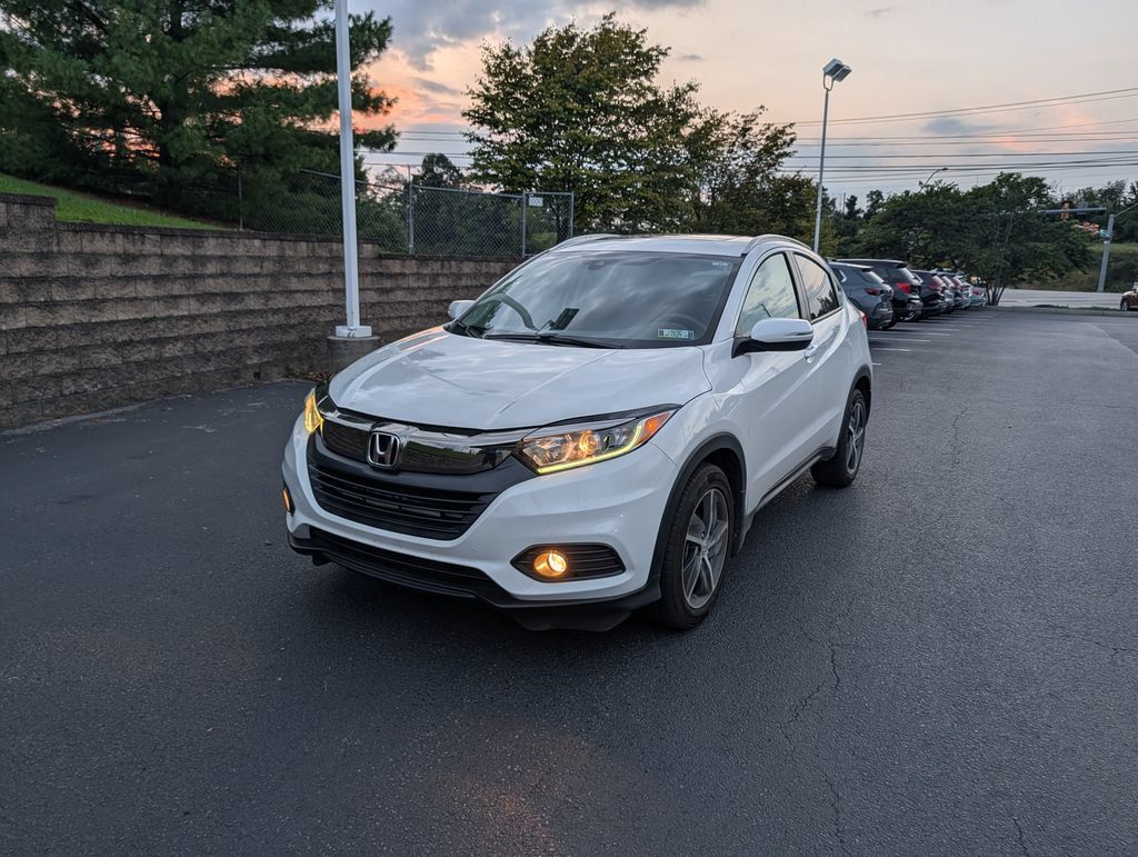 Used 2022 Honda HR-V EX image 1