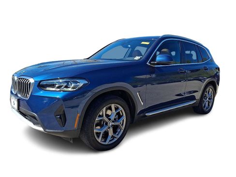 Used 2024 BMW X3 xDrive30i w/ Premium Package AWD/4WD image 3