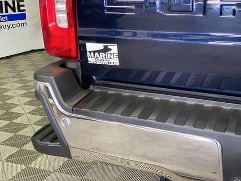 Used 2025 Ford F250 Lariat w/ Chrome Package AWD/4WD image 39