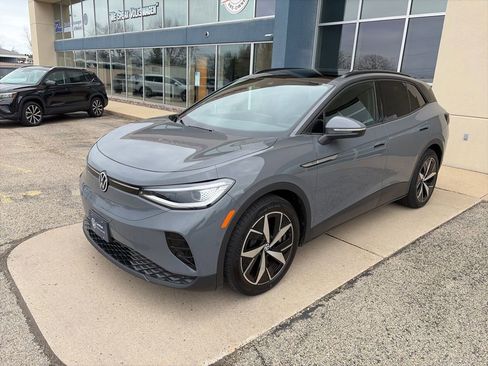 Certified 2023 Volkswagen ID.4 Pro S image 4