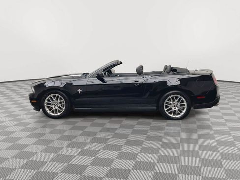 Used 2012 Ford Mustang Premium RWD image 29