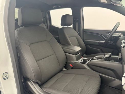 Used 2024 GMC Canyon Elevation w/ Convenience Package image 31