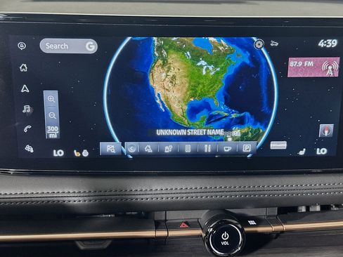 Used 2023 Nissan Ariya FWD image 22