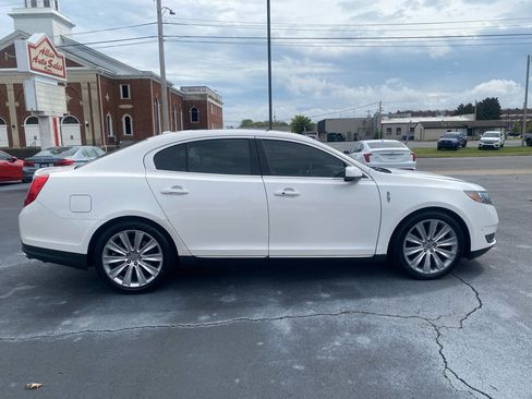 Used 2016 Lincoln MKS AWD w/ Equipment Group 201A image 4