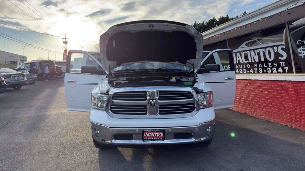 Used 2017 RAM 1500 Big Horn RWD image 30