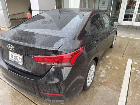 Used 2022 Hyundai Accent SE image 5