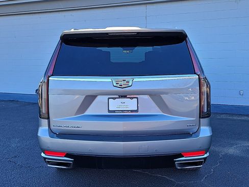 Certified 2024 Cadillac Escalade Premium Luxury Platinum w/ Heavy-Duty Trailer Package image 4