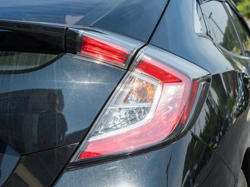 Used 2020 Honda Civic LX image 7