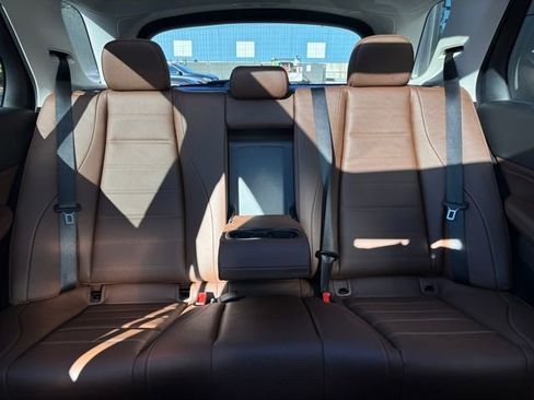 Used 2025 Mercedes-Benz GLE 350 4MATIC image 54