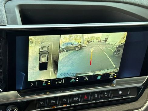 Used 2023 Chevrolet Silverado 1500 LTZ w/ LTZ Premium Package image 18