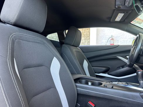 Used 2023 Chevrolet Camaro LT RWD image 30