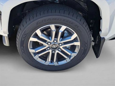 New 2026 Toyota 4Runner Limited AWD/4WD image 10