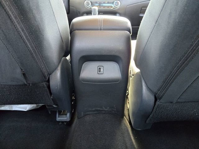 Used 2024 Nissan Sentra SV FWD image 7