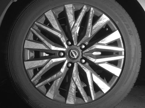 Used 2025 Nissan Altima 2.5 SV FWD image 12