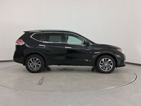Used 2016 Nissan Rogue SL w/ SL Premium Package image 8