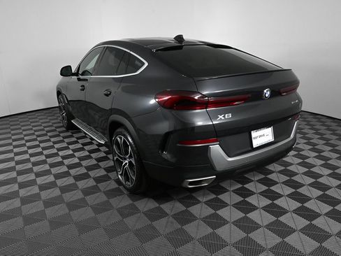 Used 2023 BMW X6 xDrive40i w/ Executive Package AWD/4WD image 4