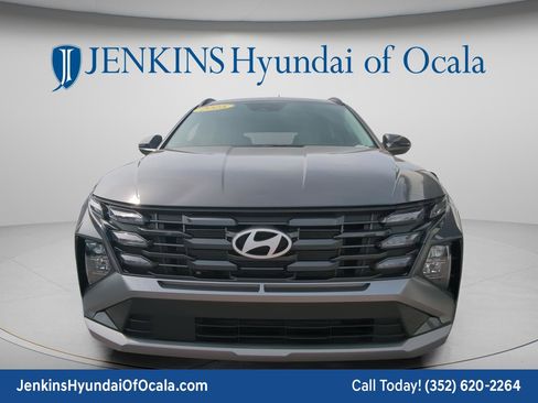 Certified 2025 Hyundai Tucson SEL FWD image 9
